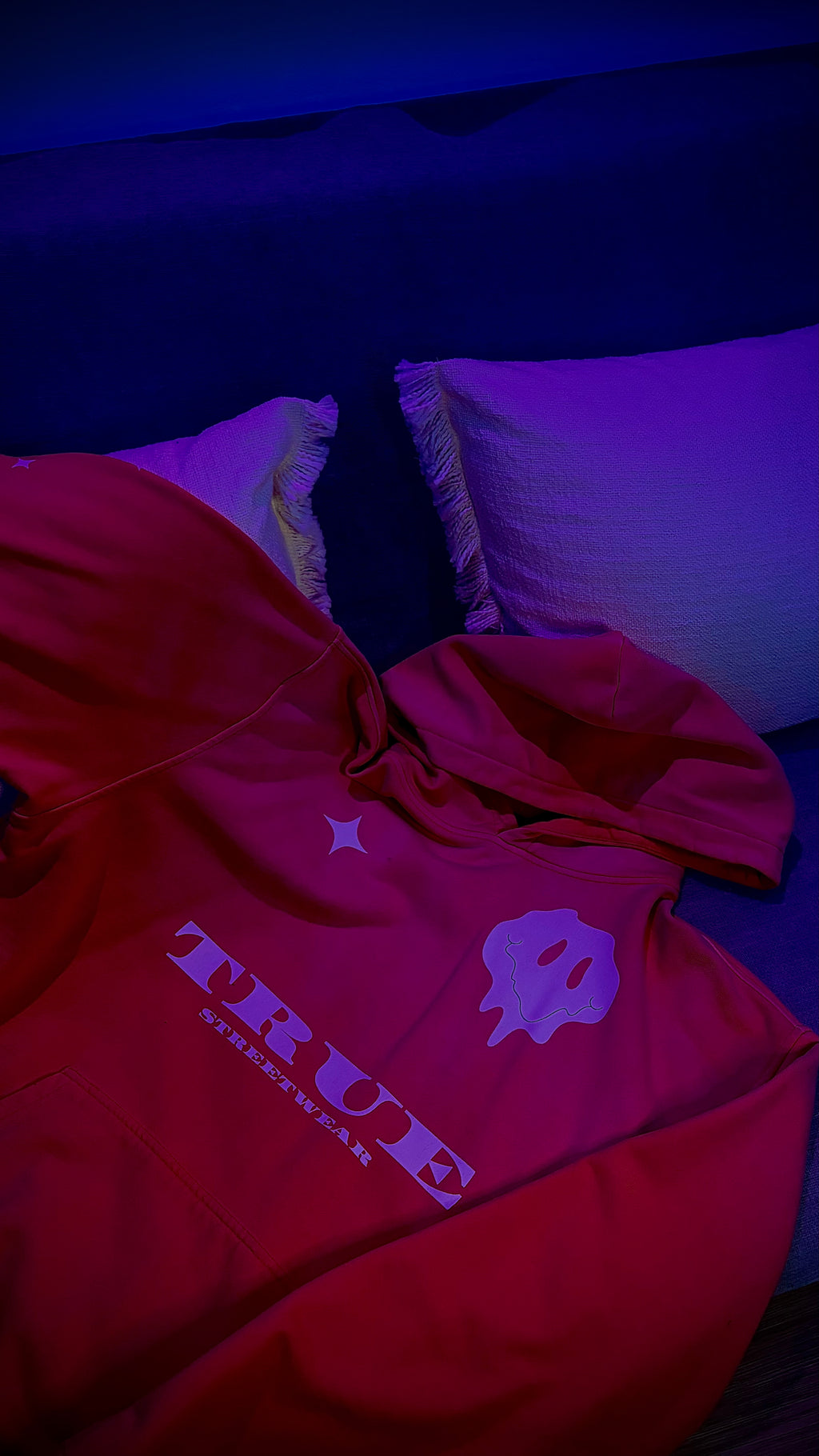 TRUE STREETWEAR Pink Hoodie