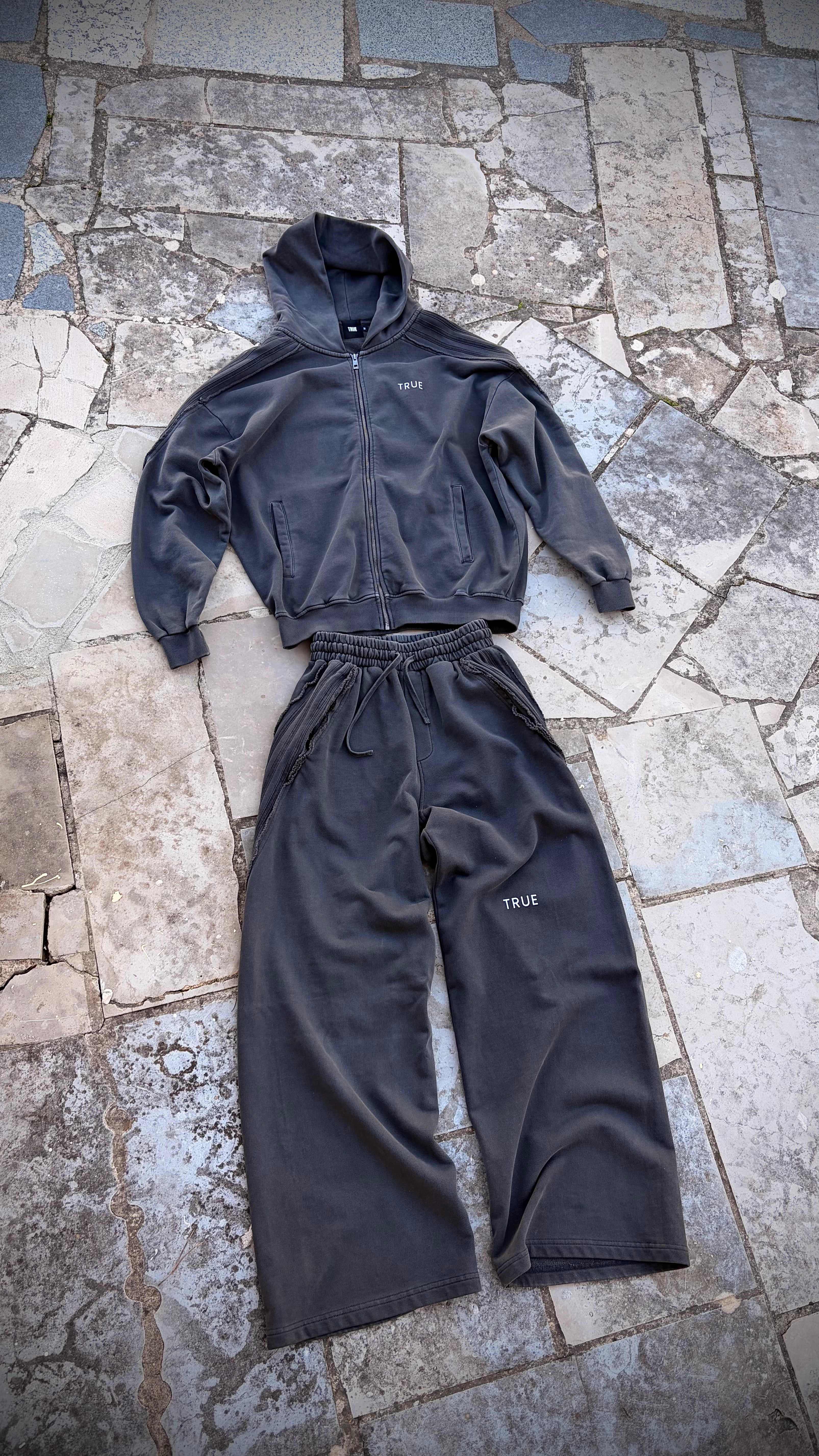 TRUE STRTWR Zip-up Hoodie