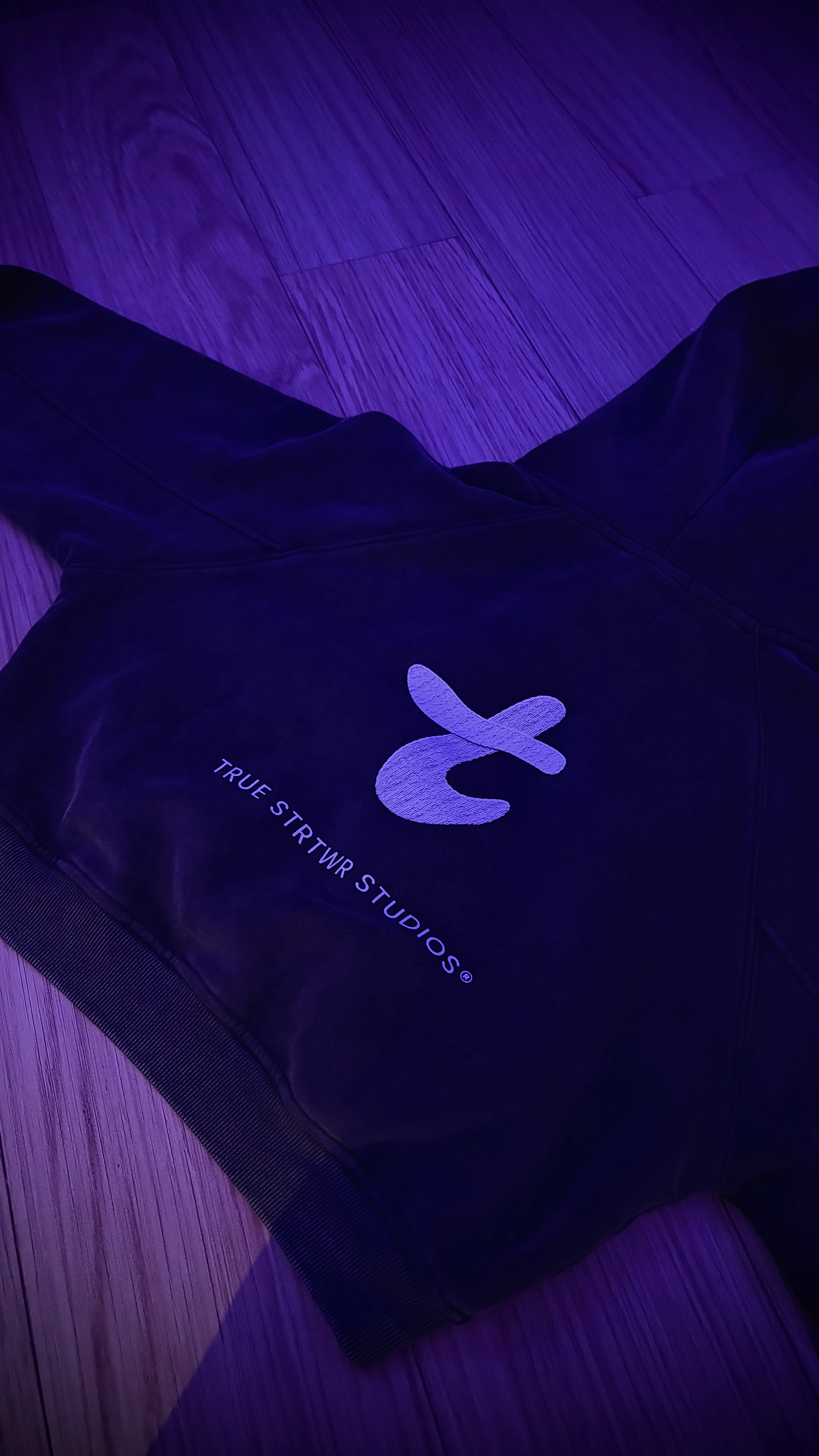 TRUE STRTWR Cropped Hoodie