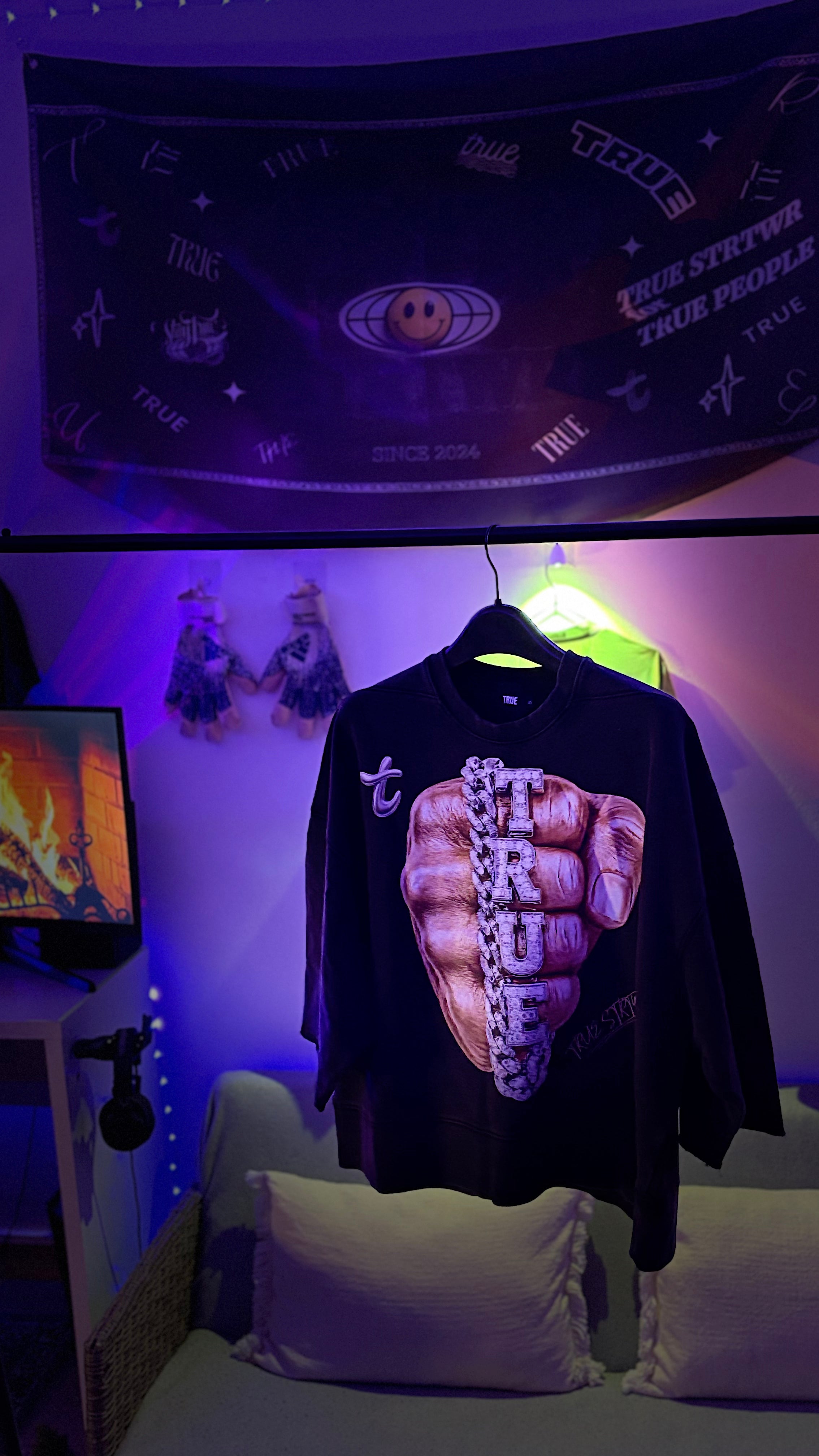 TRUE STRTWR PUNCH Tee