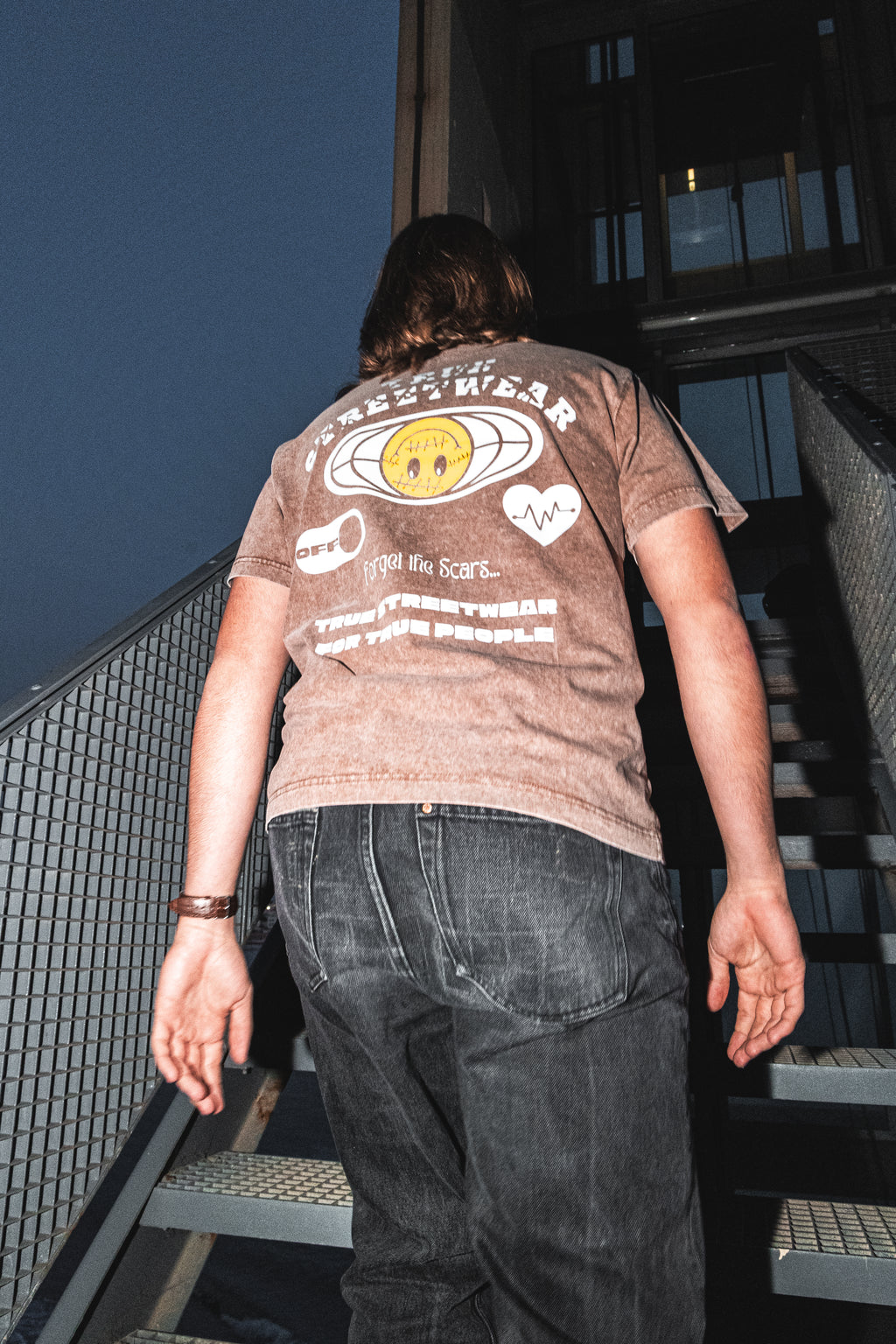TRUE STRTWR Washed Brown Tee