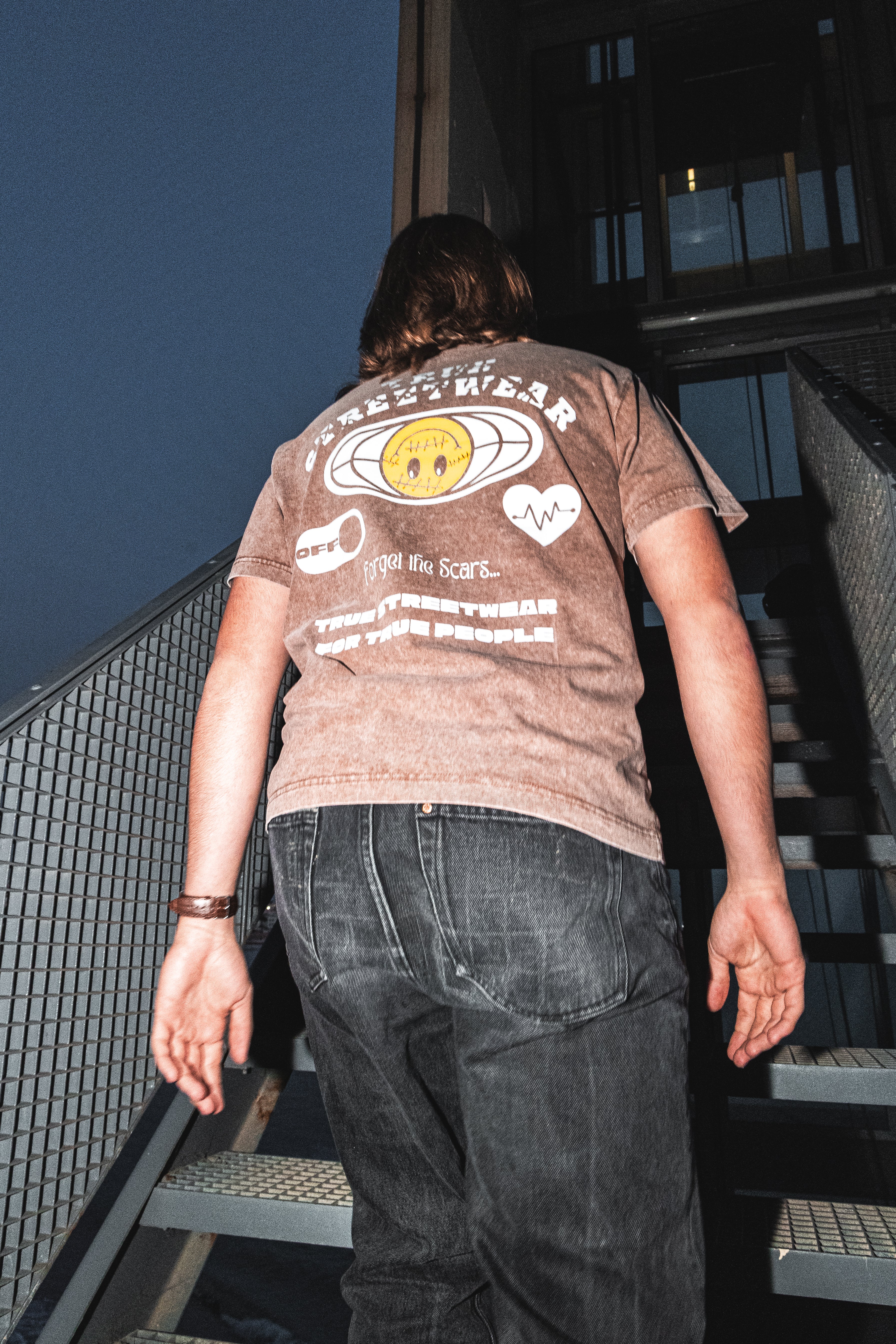 TRUE STRTWR Washed Brown Tee