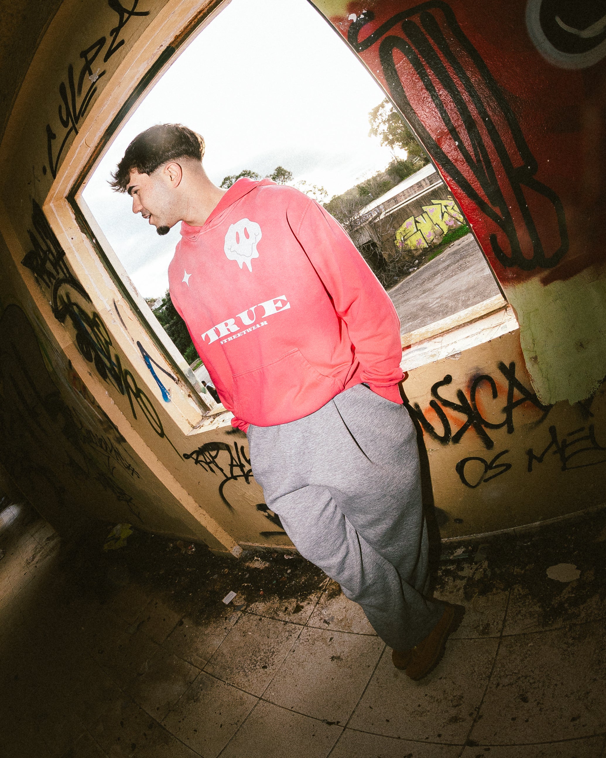 TRUE STREETWEAR Pink Hoodie